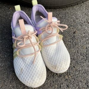 Vionic sneaker-Size 6.5 Women’s